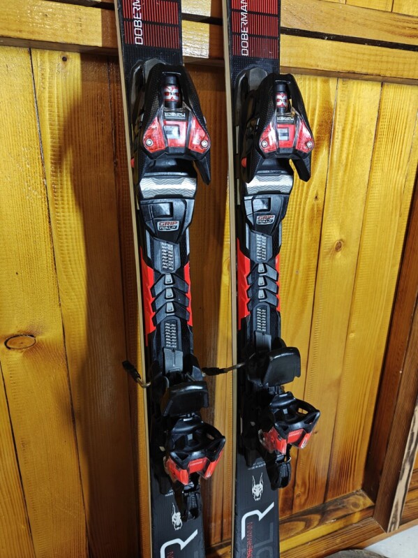 LYŽE NORDICA DOBERMANN SLR 160CM